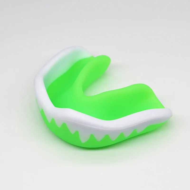 Adult boxing mouthguard with box, food grade EVA mouldable teeth guard in black, red, blue, green, white, 6.5 x 4.6cm