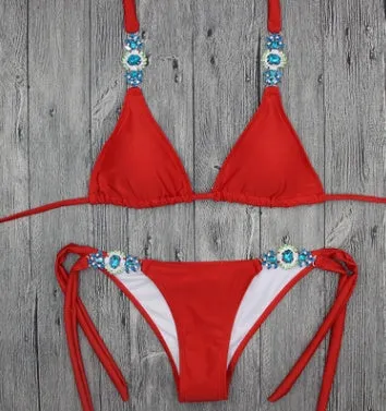 Sexy solid colour diamond bandage split swimsuit, no steel wire, polyester spandex, available in black, white, blue, green, pink, red wine, yellow women's swimwear