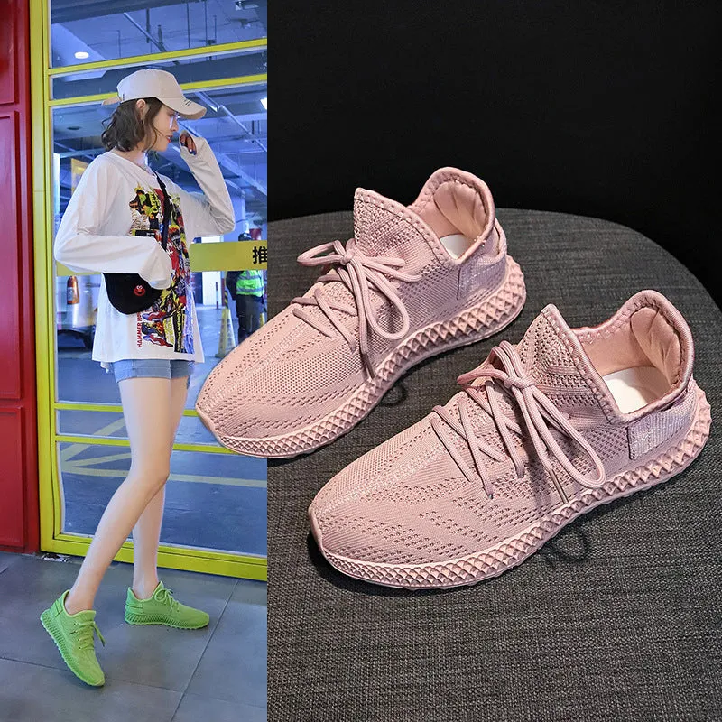Women's breathable mesh sneakers in yellow with white rubber sole and lace-up fastening
