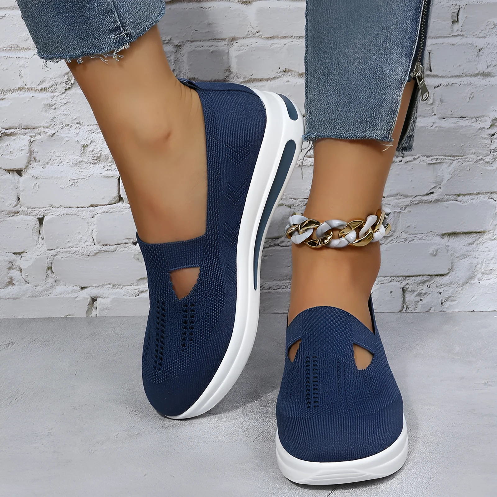 Flat platform wedge casual sneakers with car stitching mesh upper in solid colour black blue pink