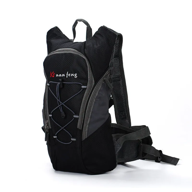 Polyester sports outdoor bag in black with 10L capacity for bicycle riding and hiking
