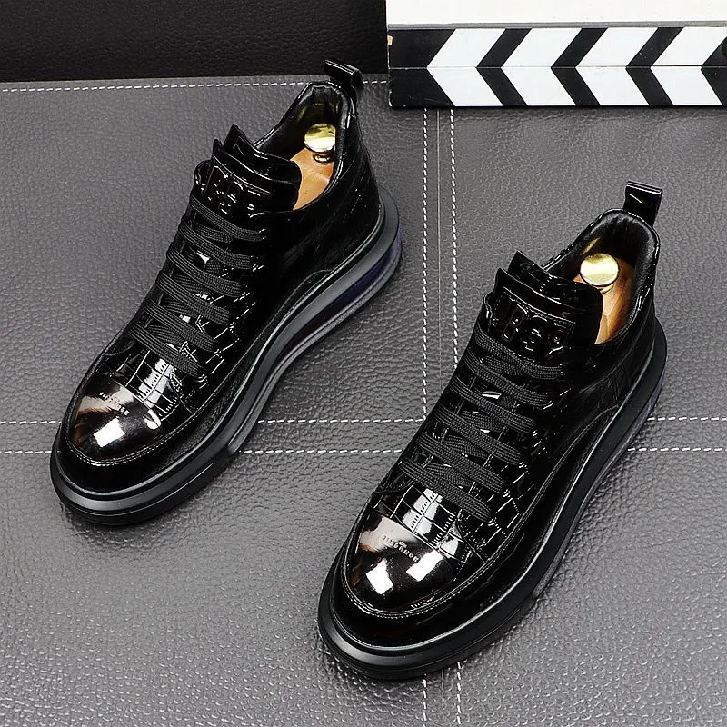 Men's fashion high-top short boots in black with pigskin lining and microfiber leather insole