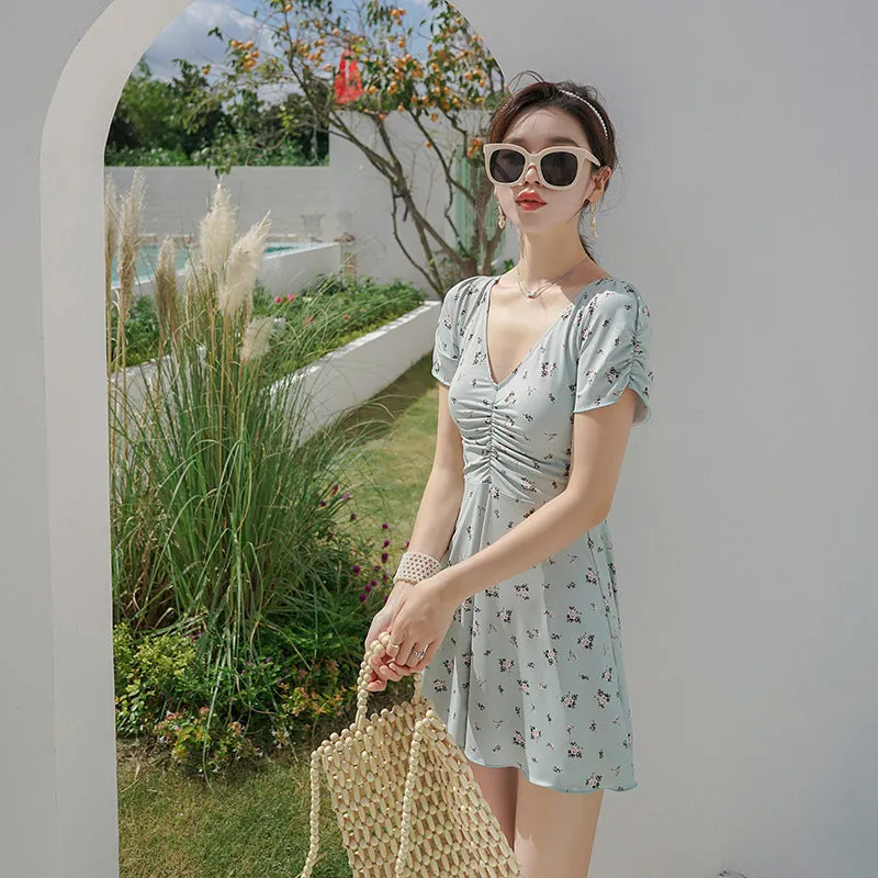 Green gathered fairy-style one-piece swimsuit with backless design and high elasticity for sports and swimming