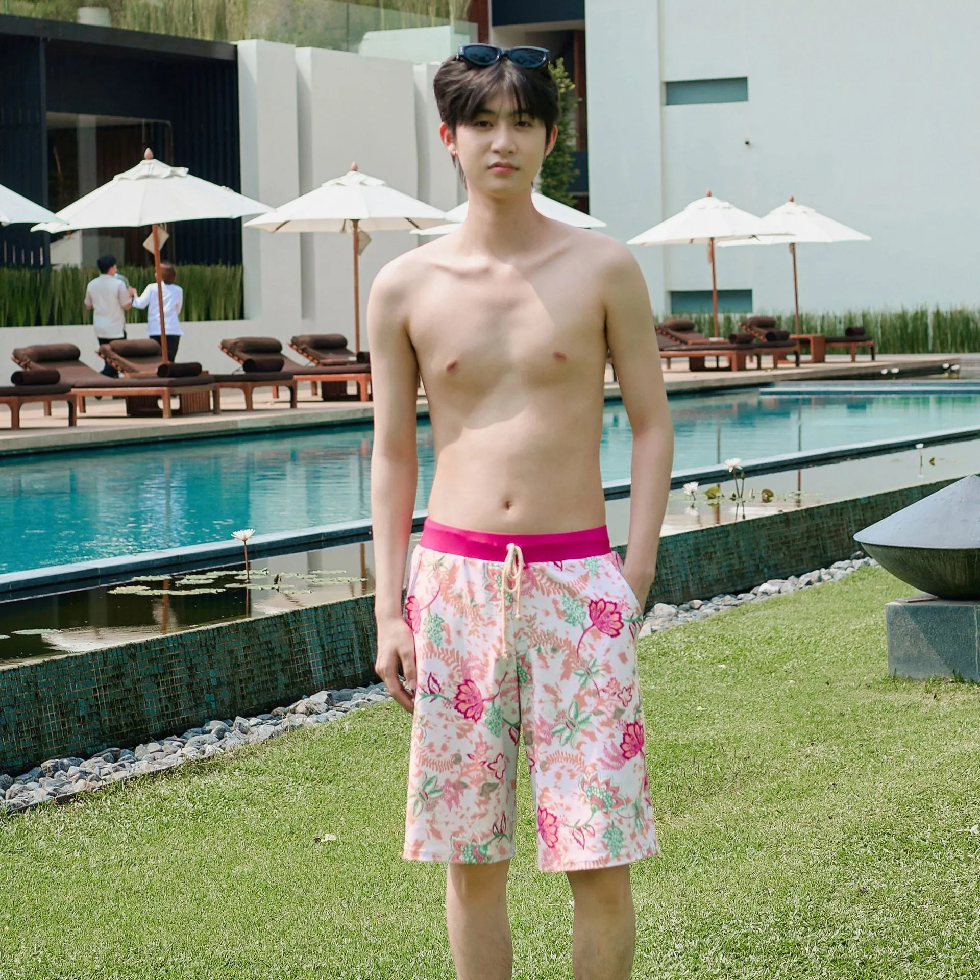 Couple retro printed long sleeve one-piece swimsuit in floral pattern, available for men and women, polyester fabric