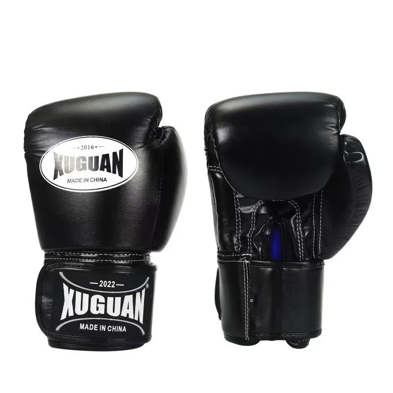 Pair of sandbag boxing gloves for Muay Thai training in red string colour, 10oz size
