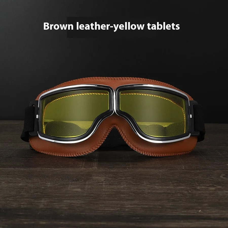 Men's retro outdoor goggles with polypropylene frame and black leather, available in multiple lens colours