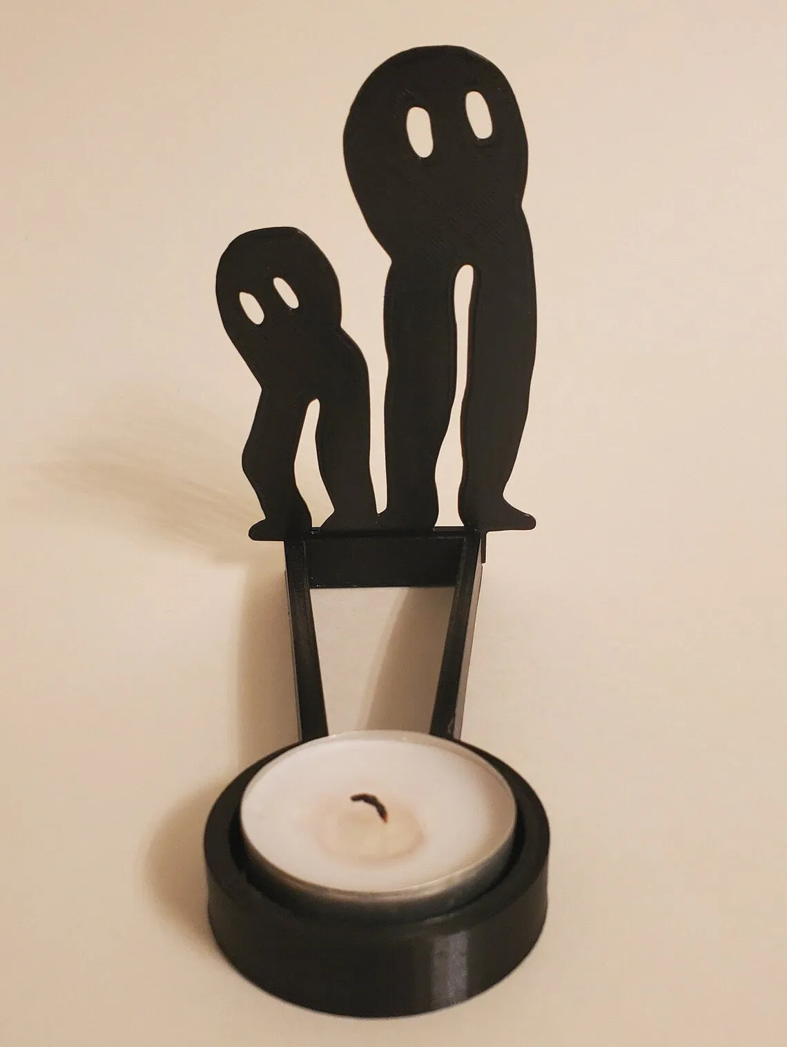 Metal geometric Halloween candle holder in stainless steel, 14cm long, modern simplicity style