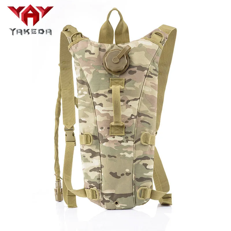 Tactical water bag in jungle camouflage made from 600D Oxford cloth, 46cm length, for outdoor sports and camping