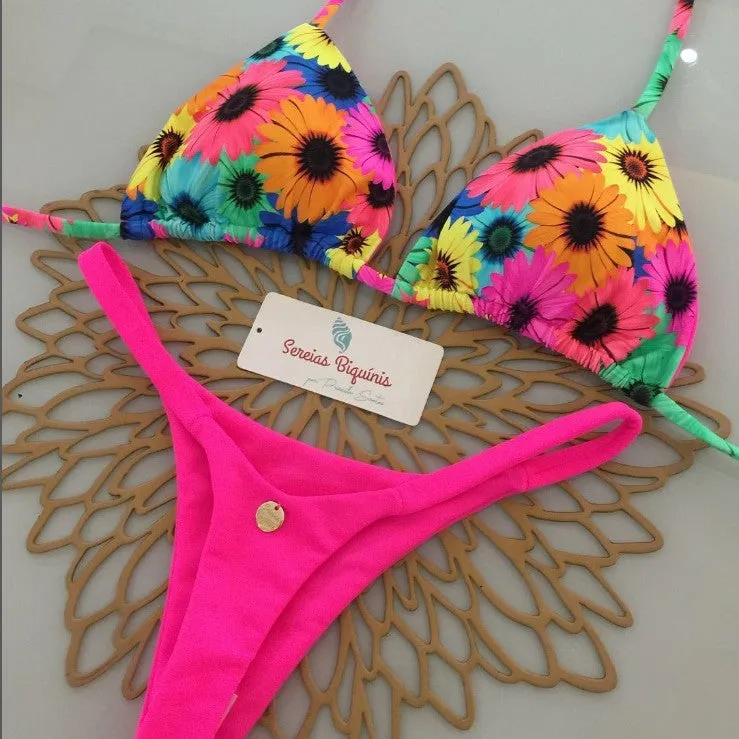 Split bikini set in high-waist Brazilian style, nylon and polyester, available in multiple colours and sizes S M L
