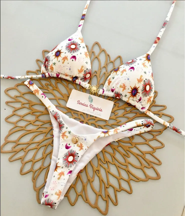 Split bikini set in high-waist Brazilian style, nylon and polyester, available in multiple colours and sizes S M L