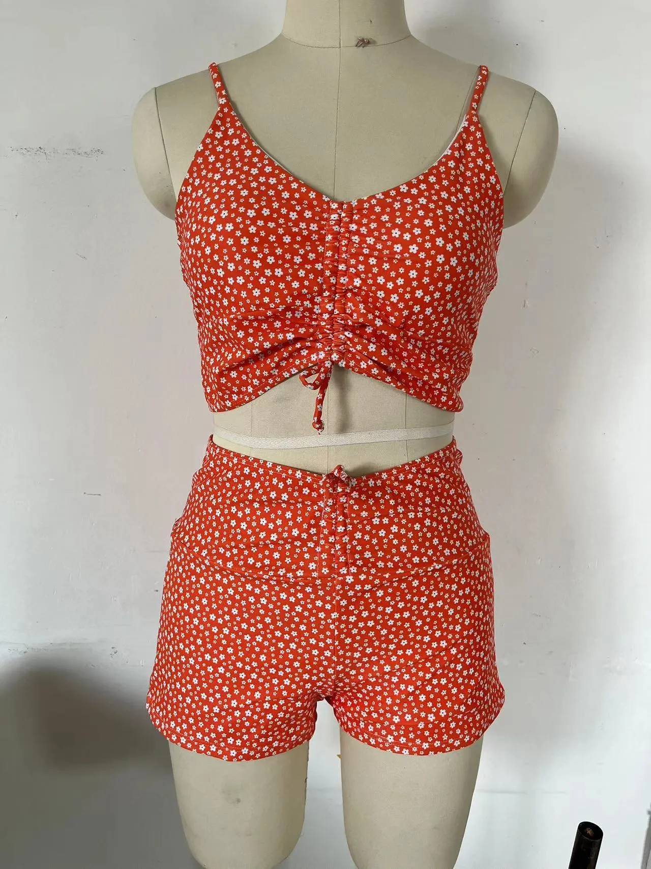 Women's printed conservative boxer pleating split swimsuit in XINGX colour, polyester fabric, sizes S M L