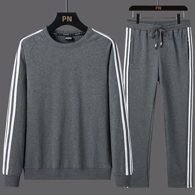 Men's two-piece casual sportswear suit in cotton blend, sweatshirt and sweatpants set, long sleeves, black colour, front view