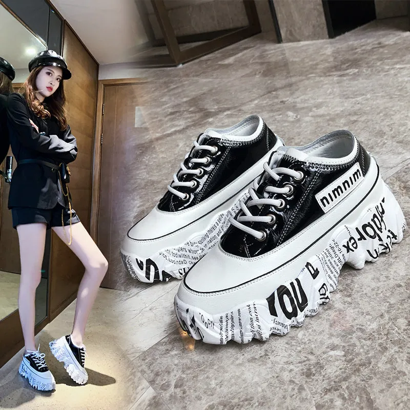 Trendy casual heightening sneakers in microfiber leather, solid colour black, newspaper trifle bottom outsole