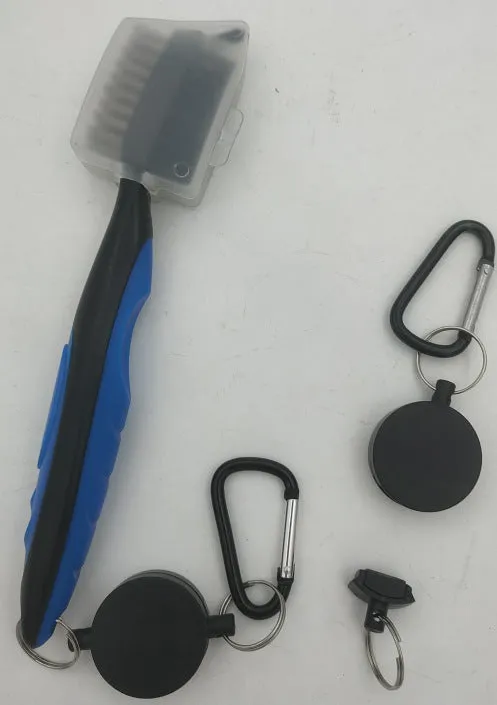 Golf club cleaning brush with magnetic snap button, stainless steel and PP wool bristles, black colour, without cover