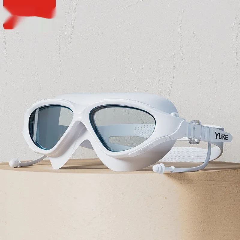 Anti-fog swimming goggles for men and women in black and blue colour, made from PVC and silicone