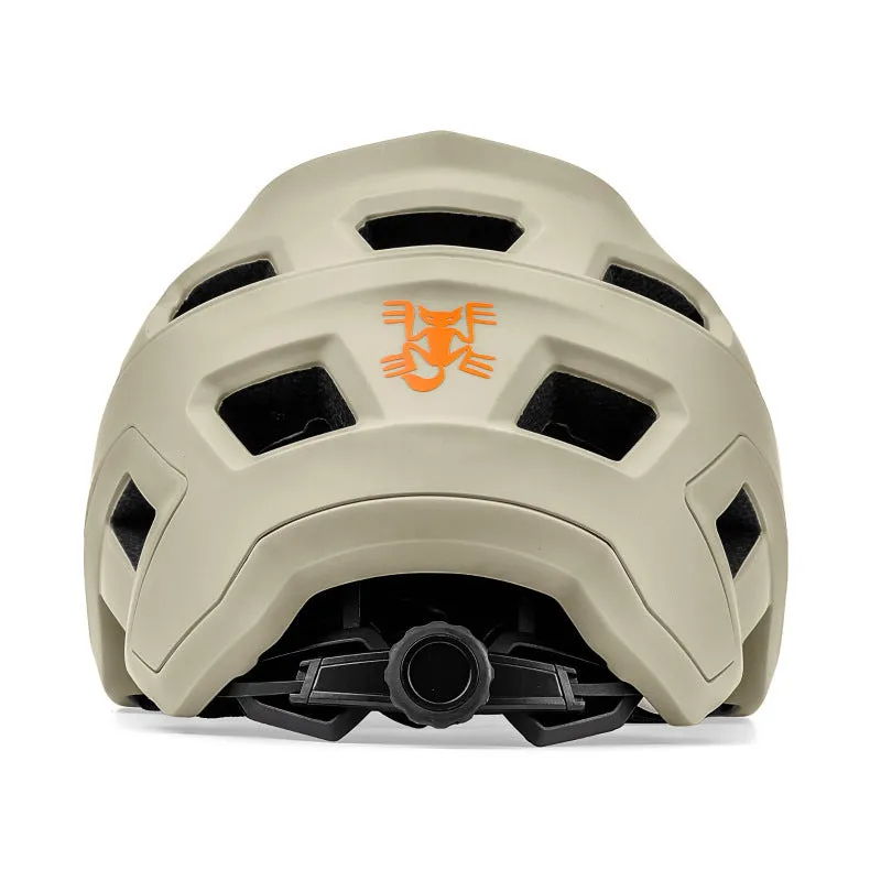 Mountain bike cross-country skateboarding helmet in black with PC EPS construction
