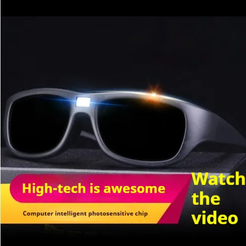 Driving and biking polarised sunglasses with black classic frame for sun protection