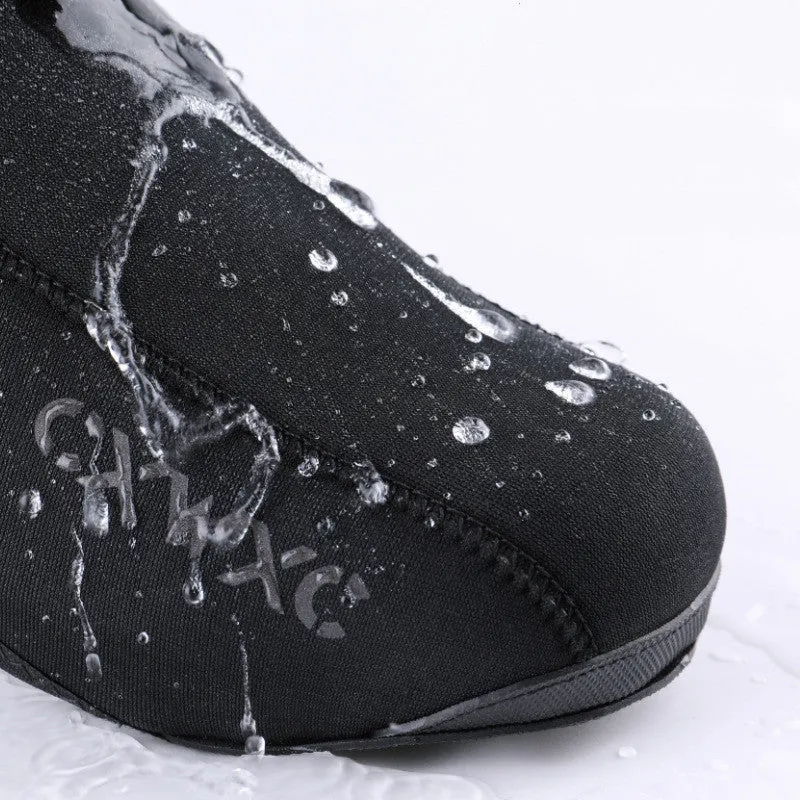 GIYO CX-204 204 black neoprene cycling shoe covers with reflective details and rear zipper