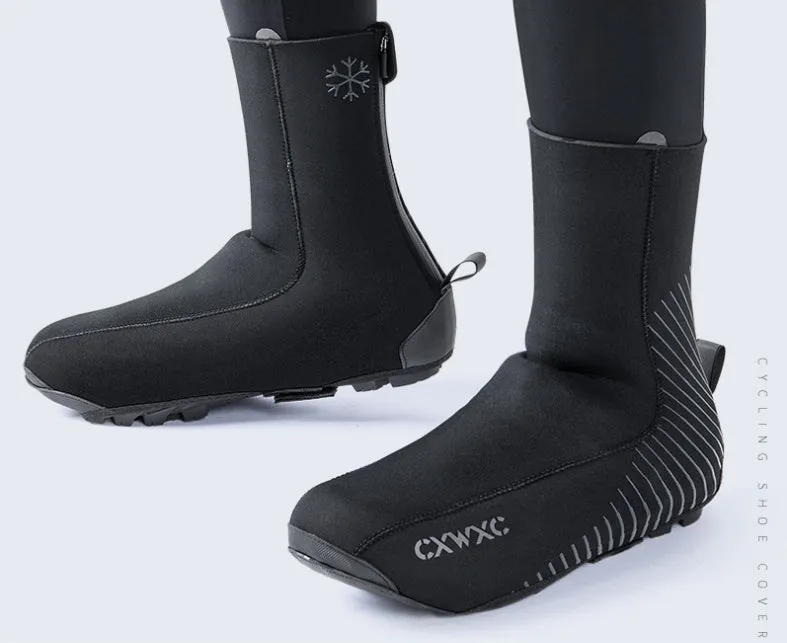 GIYO CX-204 204 black neoprene cycling shoe covers with reflective details and rear zipper