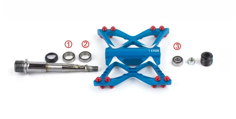 Bicycle pedal with 6061 aluminium alloy body and chrome molybdenum steel core, 9/16 inch thread, red non-slip pins, in dark red colour