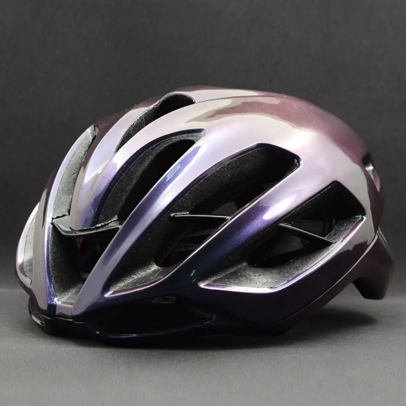 Mountain bike split helmet in black, EPS foam liner, side view
