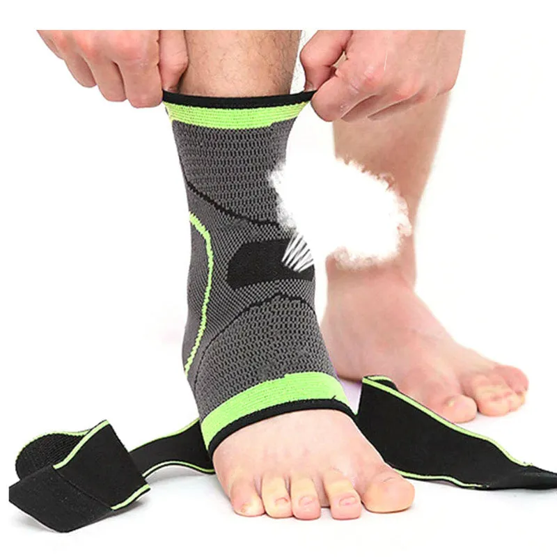 Compression sports ankle support in free size, black colour, for athletic use