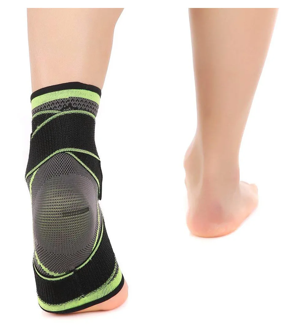 Compression sports ankle support in free size, black colour, for athletic use