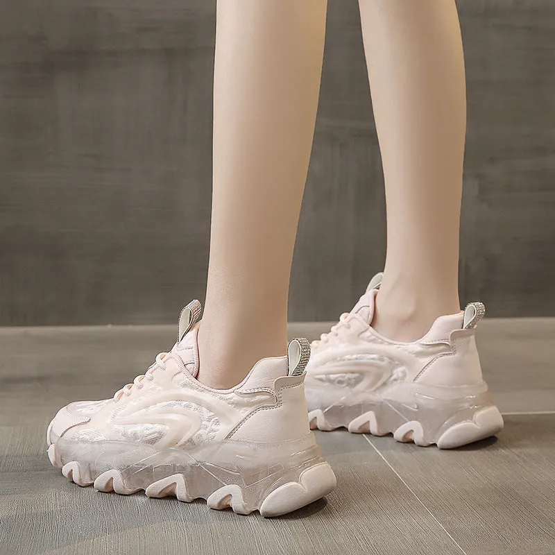 White breathable net casual sports shoes with sheep suede upper and lace closure