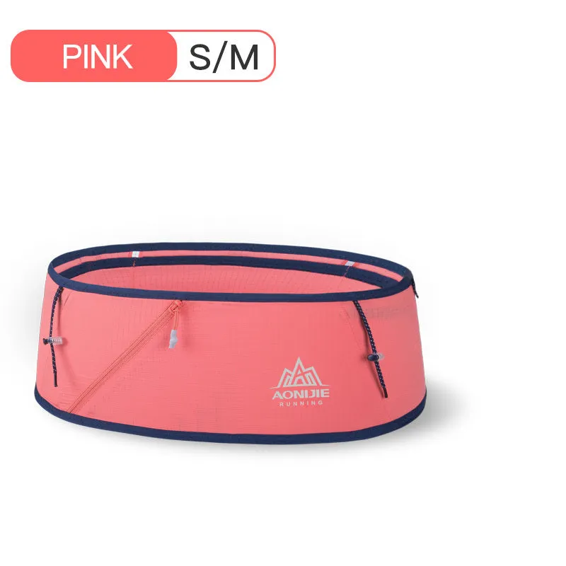 Sports waist bag in black with four-way stretch fabric, nylon and spandex, fits phone and keys
