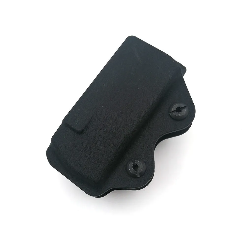 Black nylon right-hand pistol magazine pouch on belt, 9.5x5.5x4cm for airsoft hunting