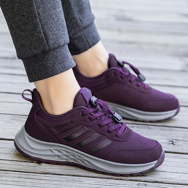 Men's and women's slip-on mom shoes with elastic band and breathable mesh upper in various colours.
