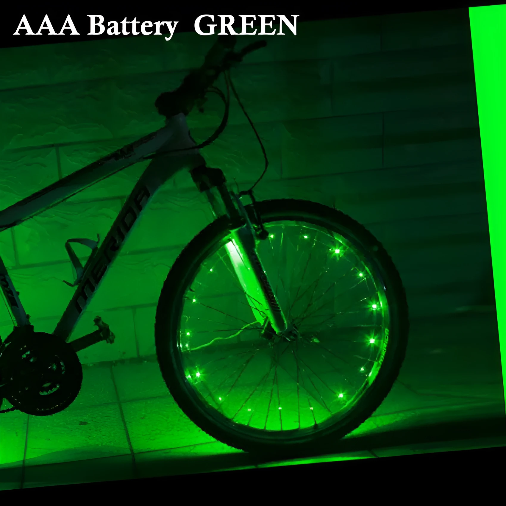 Mountain bike spoke light with black shell, 35mm diameter, 2200mm LED lamp, two flashing modes, AAA battery powered