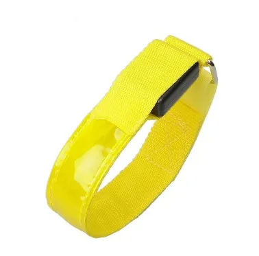 LED arm band with 7 colour options and 3 blink modes on black nylon strap