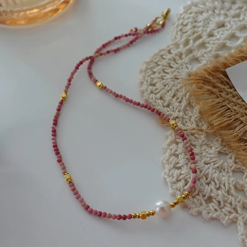 Natural stone and pearl bead necklace with brass thick gold-plated chain and alloy pendant, 40cm perimeter