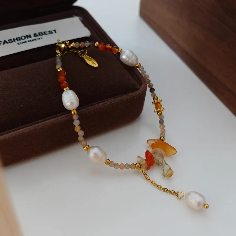 Natural stone and pearl bead necklace with brass thick gold-plated chain and alloy pendant, 40cm perimeter