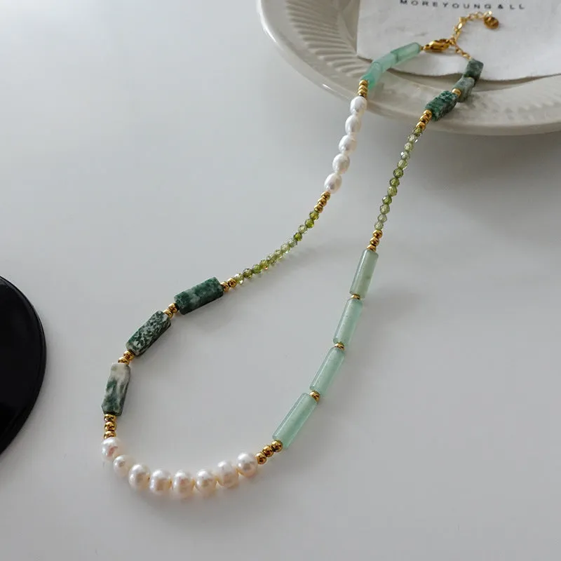 Natural stone and pearl bead necklace with brass thick gold-plated chain and alloy pendant, 40cm perimeter
