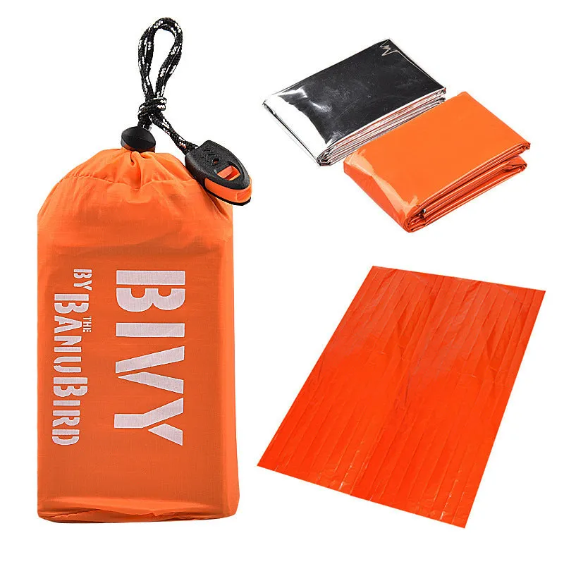 Outdoor single layer warm tent in PE aluminium foil, envelope style, with outer carry bag