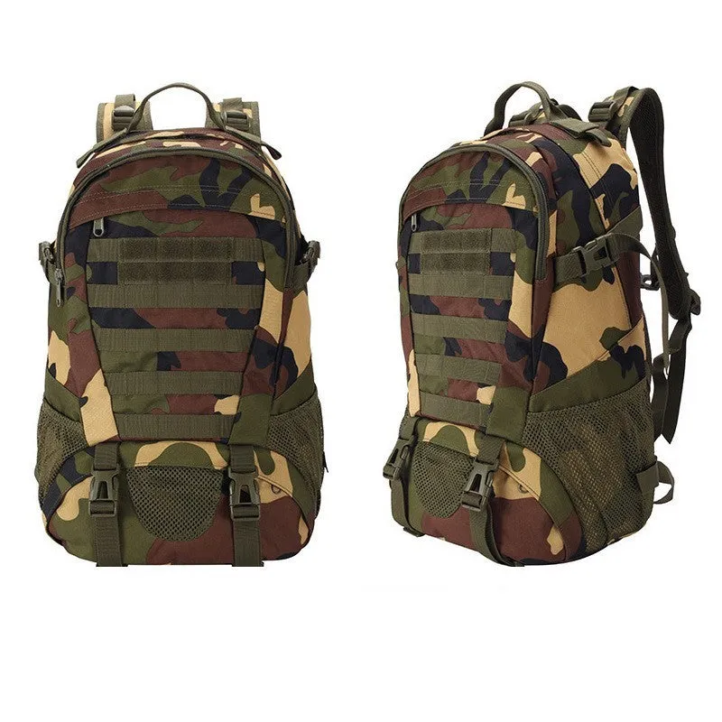 Green camouflage Oxford cloth mountaineering backpack with air pillow belt straps.
