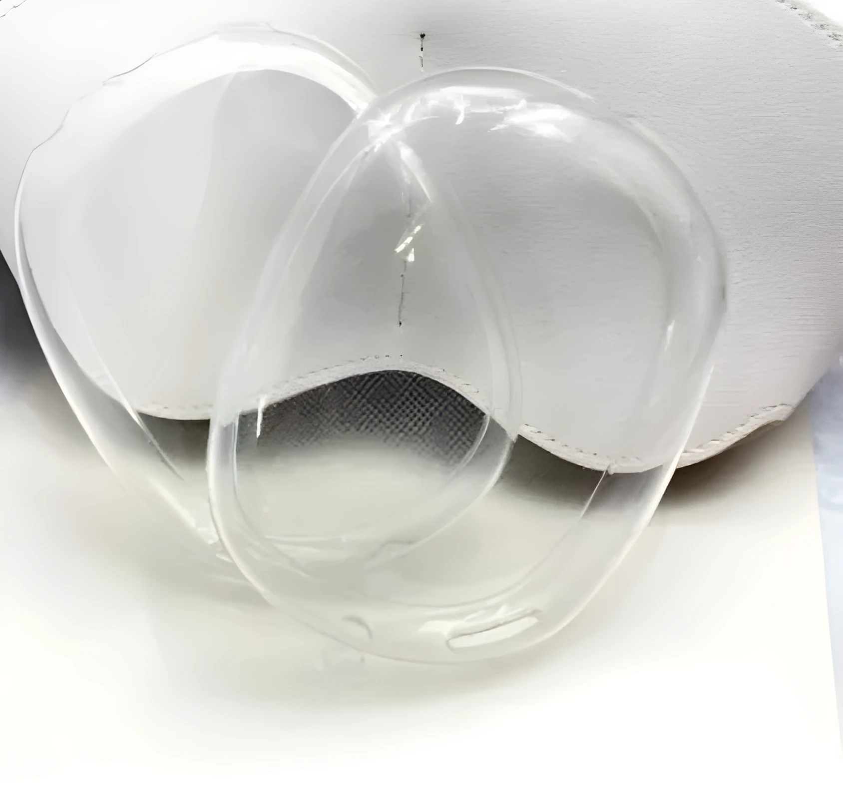 Silicone ear cap set for Apple AirPods MAX with transparent TPU shell, dimensions 90x108x30mm, available in multiple colours