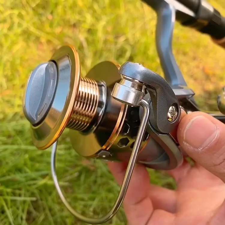 Full metal thread cup spinning reel with honeycomb aluminium spool and CNC metal rocker handle