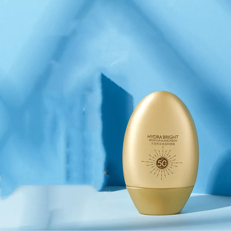 Water locking moisturizing sunscreen 30g tube with whitening freckle removing variant