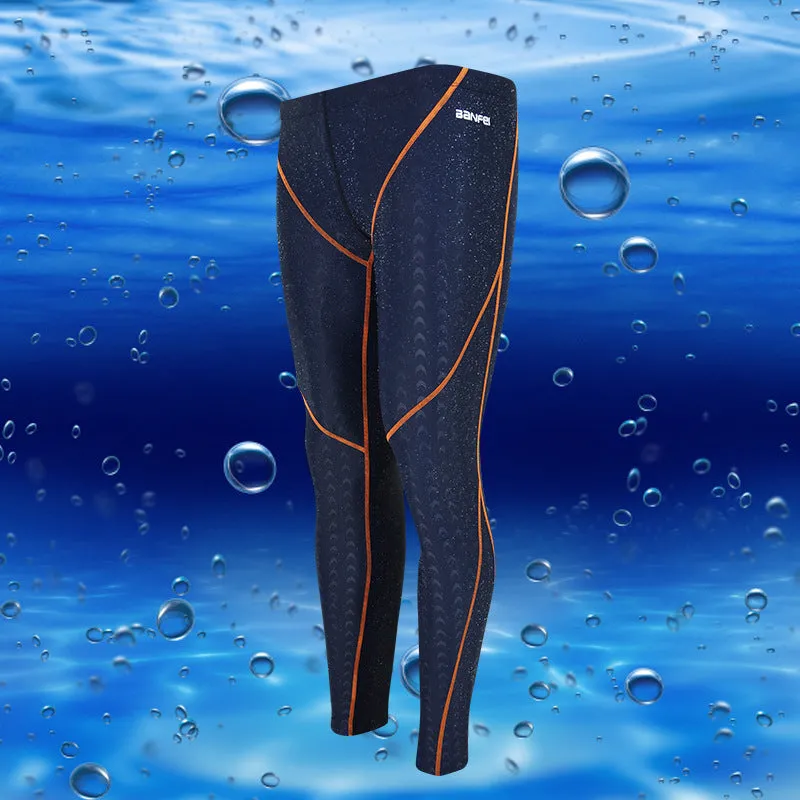 Men's nylon cropped swimming trunks in briefs style with sun-proof fabric