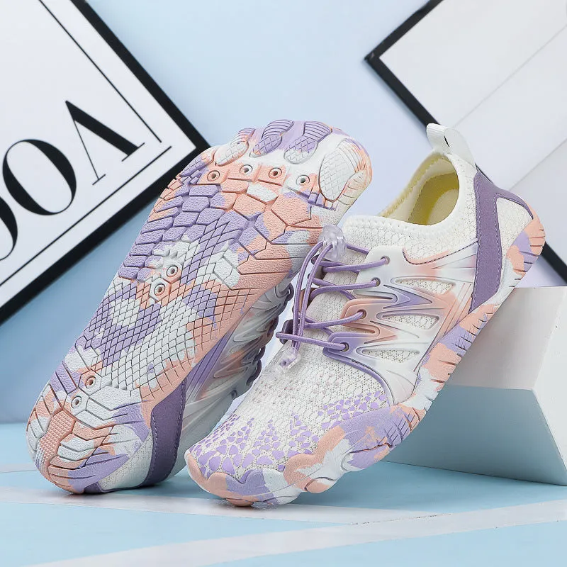 Unisex quick-drying mesh wading shoes with lace-up front and non-slip rubber sole.