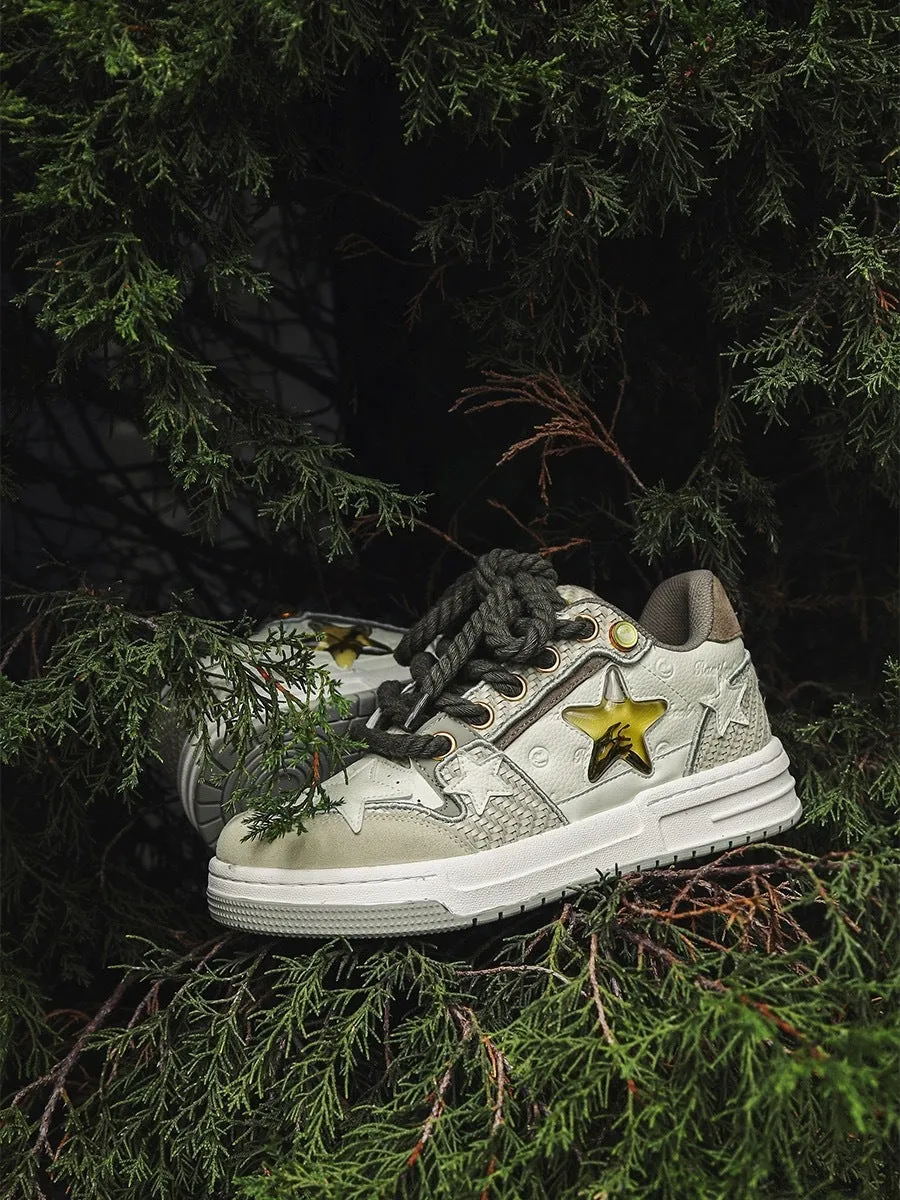 Unisex low-top cowhide leather platform running shoes in West Lake Dragon Well Tea colour with a round toe and lace-up front.