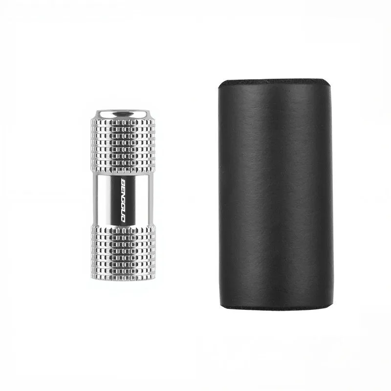 Portable air nozzle for bicycle inflation in black aluminium alloy, with fast charging pump attachment