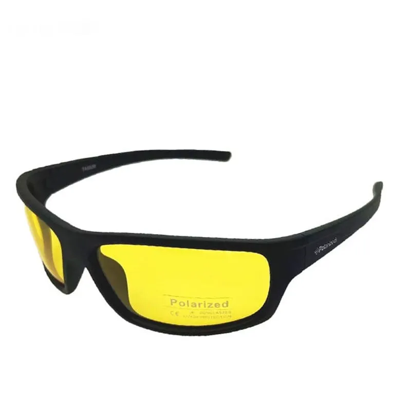 Polarized sunglasses for men and women with PC lens in bright black and gray finish