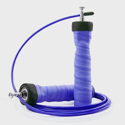 PROCIRCLE foam skipping rope with bearing mechanism, 160g weight block, black handle, on grey background