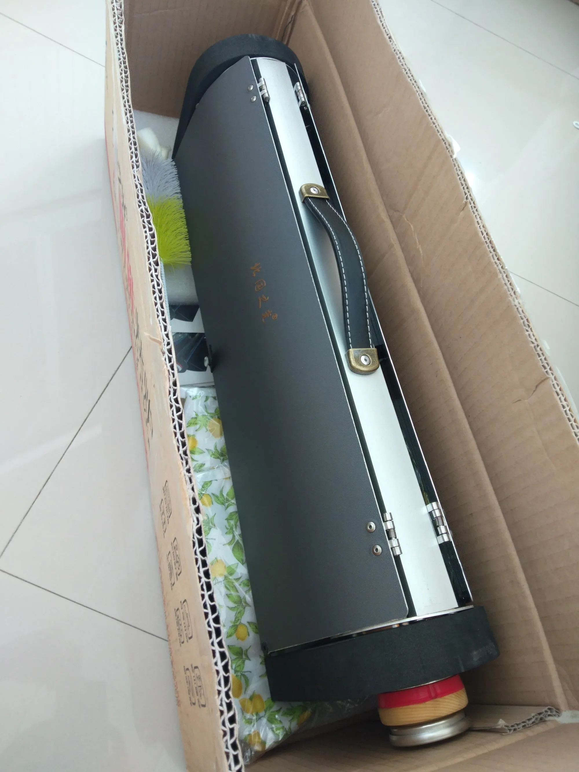 Outdoor portable smokeless vacuum oven grill in Silver with 1.5L tube and 50cm food tank on grass