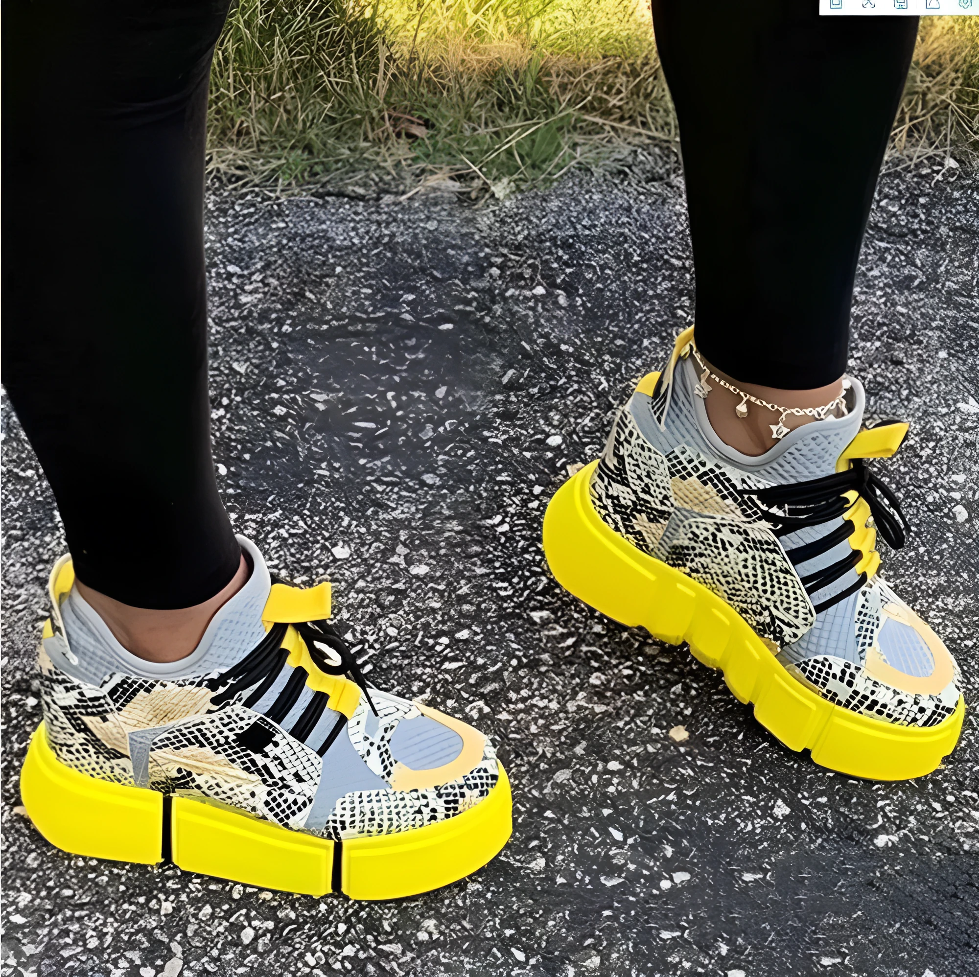 Sports style flat-bottom lace-up casual shoes with artificial PU upper, round toe, low-cut, colour matched black, red, yellow options