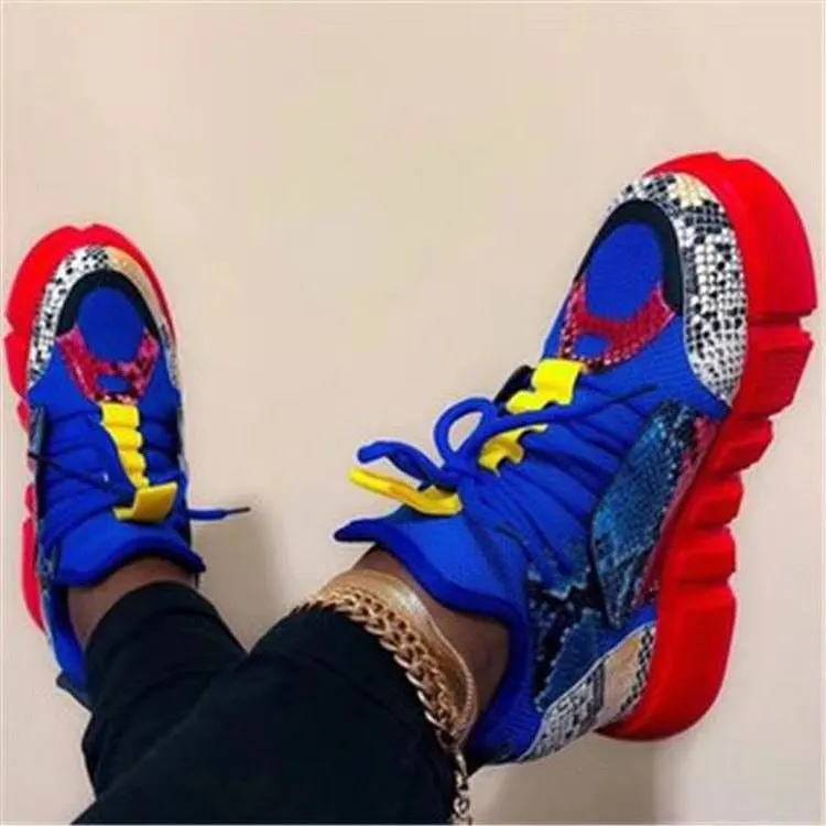 Sports style flat-bottom lace-up casual shoes with artificial PU upper, round toe, low-cut, colour matched black, red, yellow options